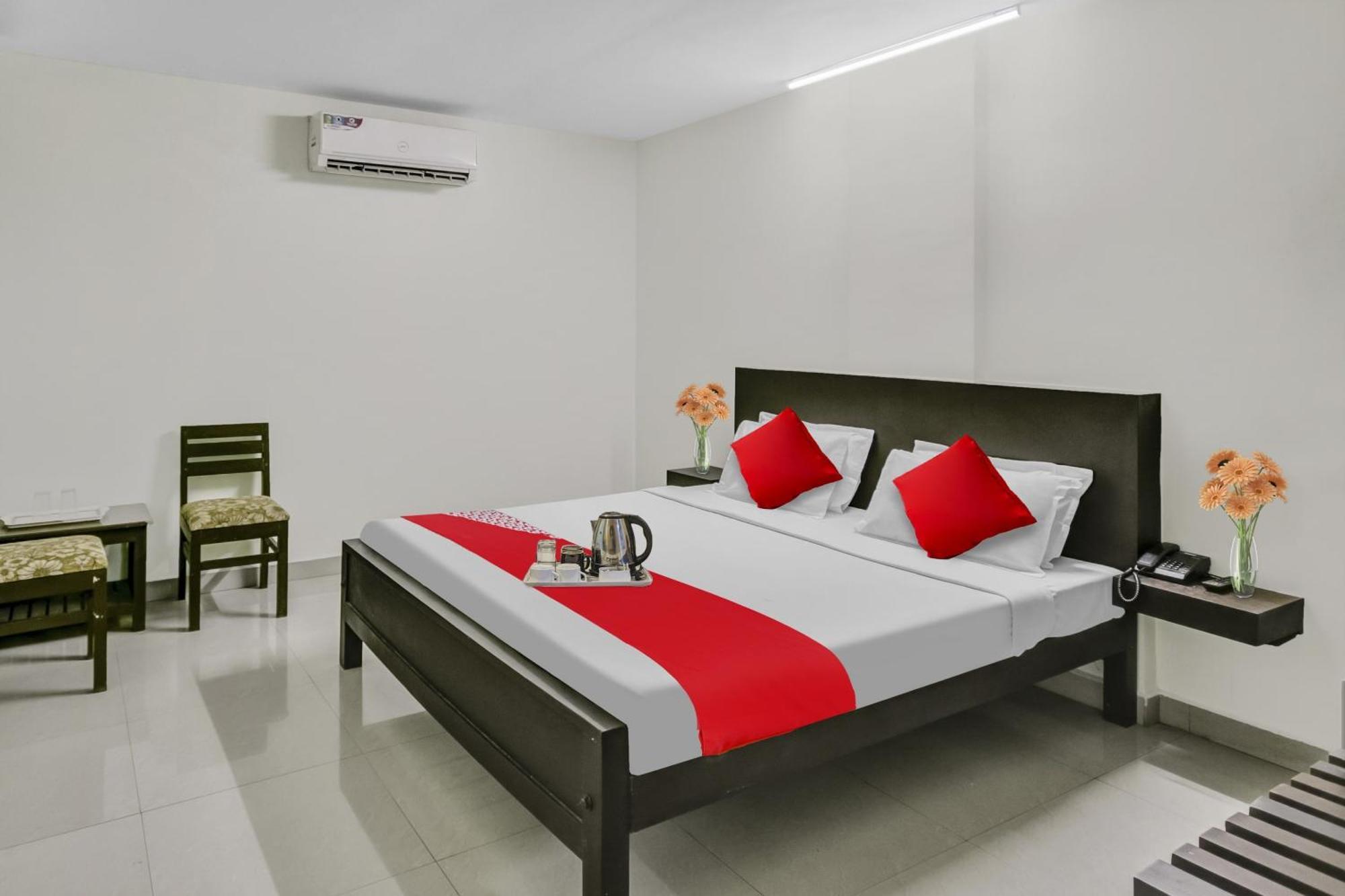 Hotel O Kalapurackal Residency Теккади Экстерьер фото