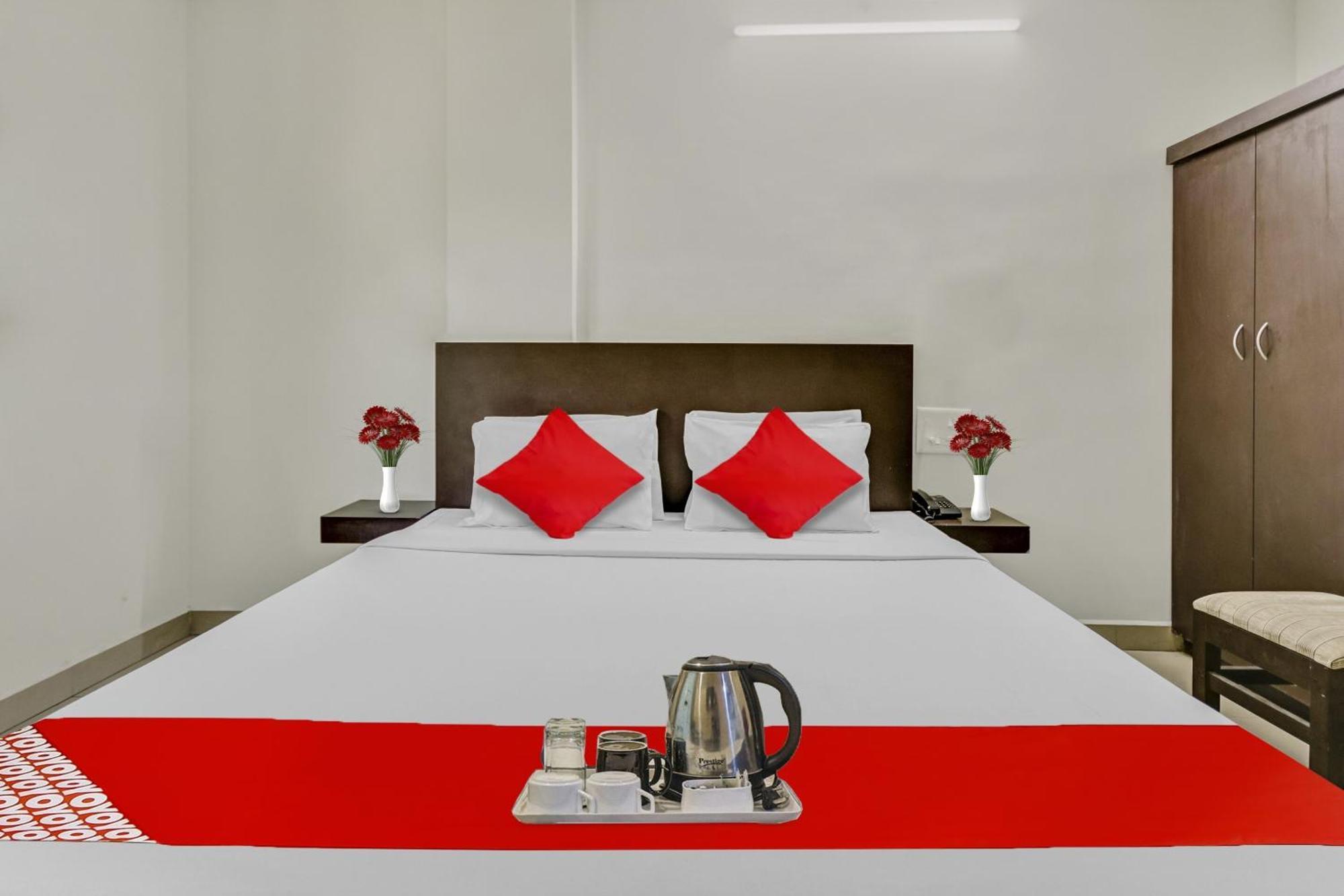 Hotel O Kalapurackal Residency Теккади Экстерьер фото