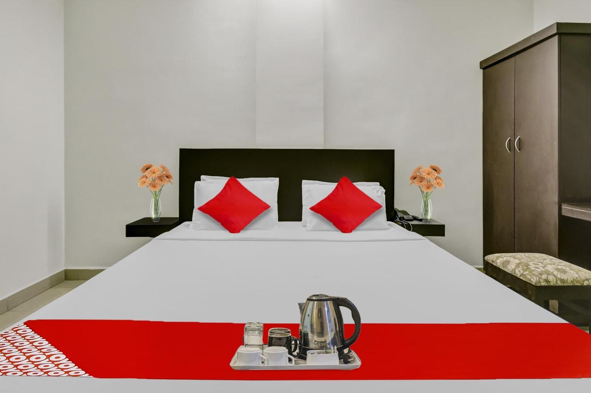 Hotel O Kalapurackal Residency Теккади Экстерьер фото