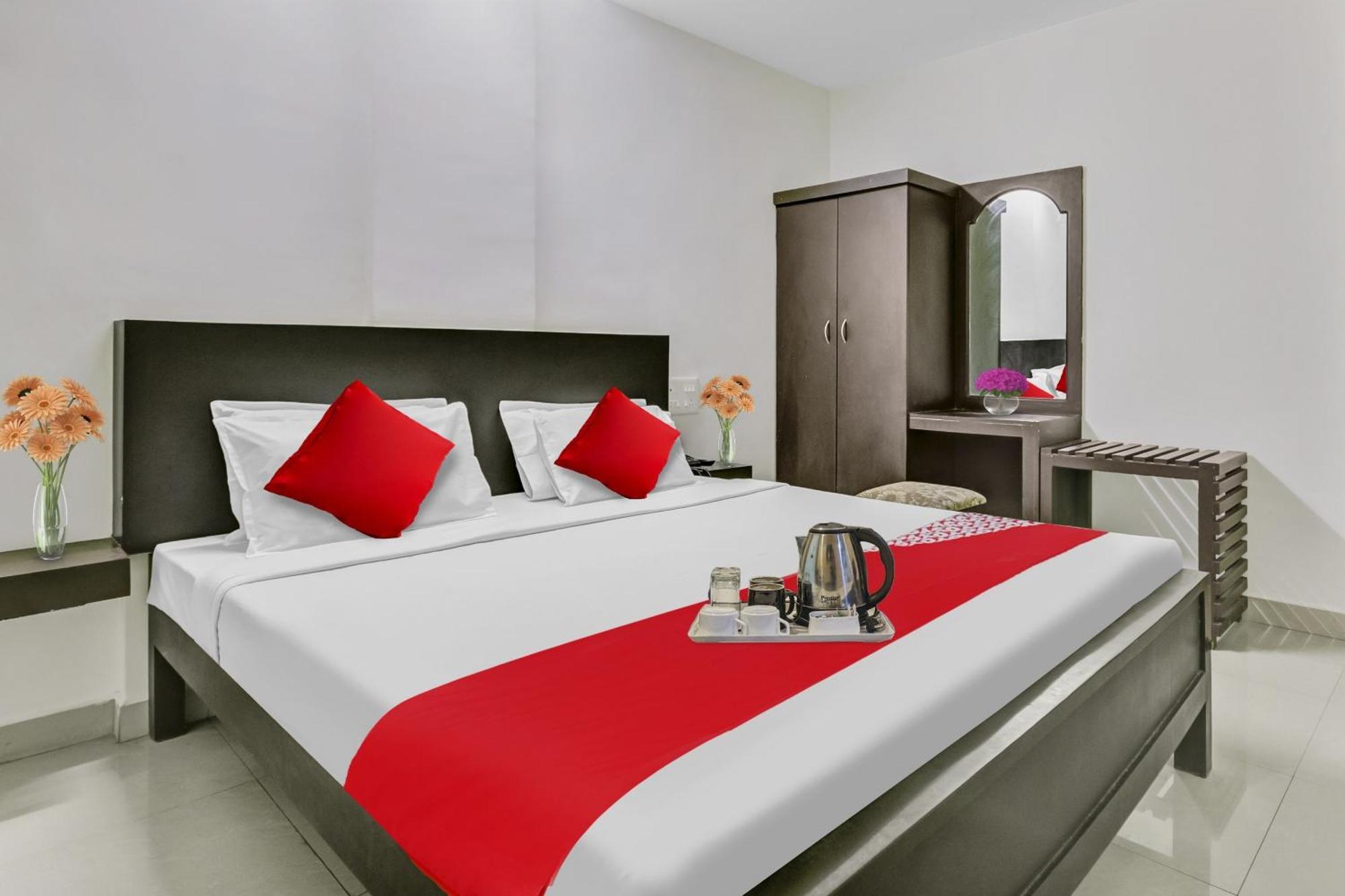 Hotel O Kalapurackal Residency Теккади Экстерьер фото